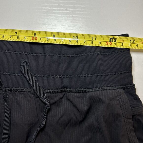 Lululemon Dance Studio Mid Rise Cropped Black Capri Jogger Women's Sz 4 - Picture 5 of 7